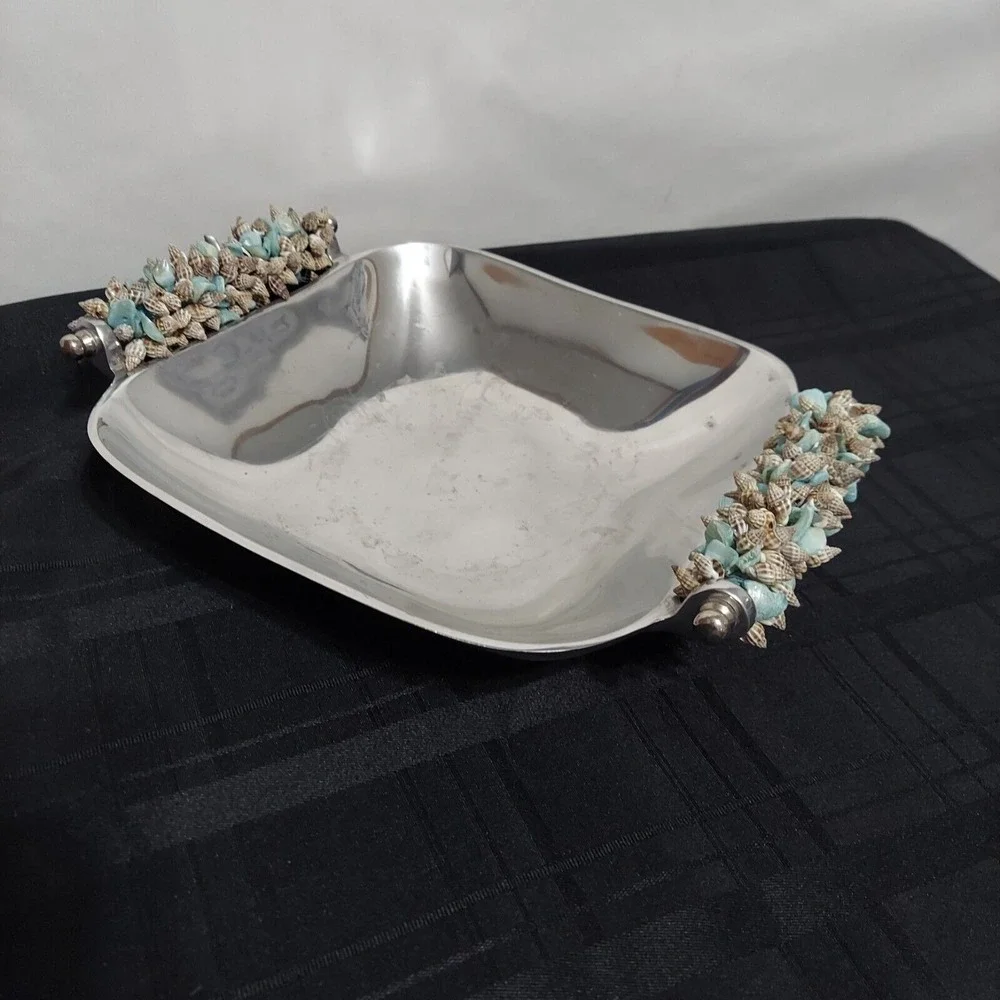 Zodax Silver Bowl with SeaShell Accented Handles 11